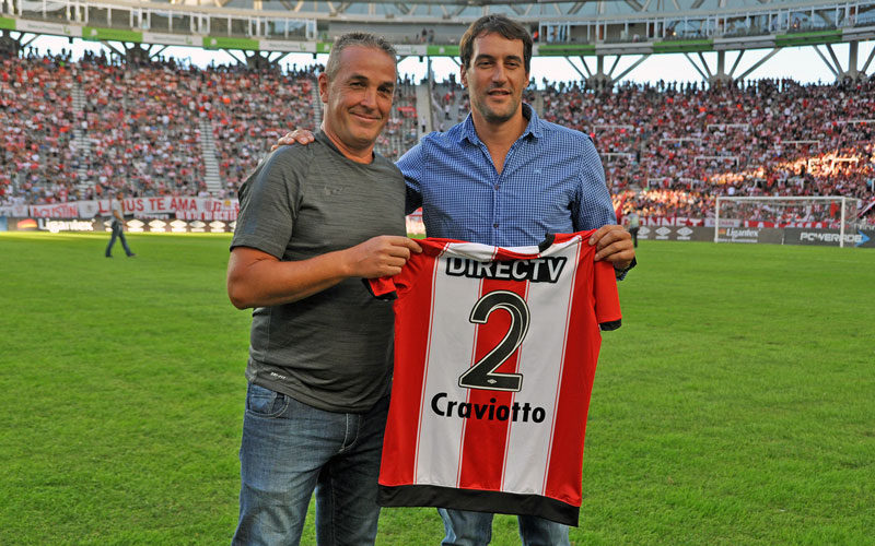 Reconocimiento a Néstor Craviotto Estudiantes de La Plata