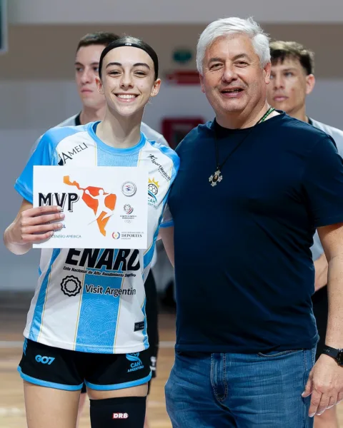 Isabella Intagliata Romero, jugadora del club y MVP de la Selección Argentina en el Torneo Sur-Centro Asunción 2025 de la categoría cadetes.